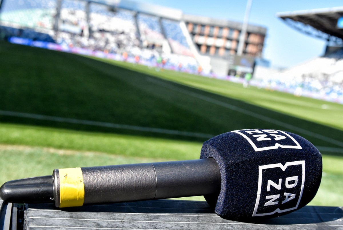 Abbonamenti DAZN, i nuovi prezzi per la stagione 2023/2024 aumenta il