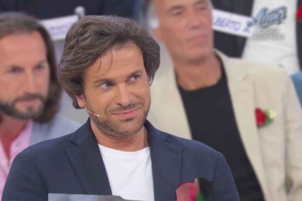 Uomini e Donne, Alessio beccato con la sua ex (famosa). Chi è