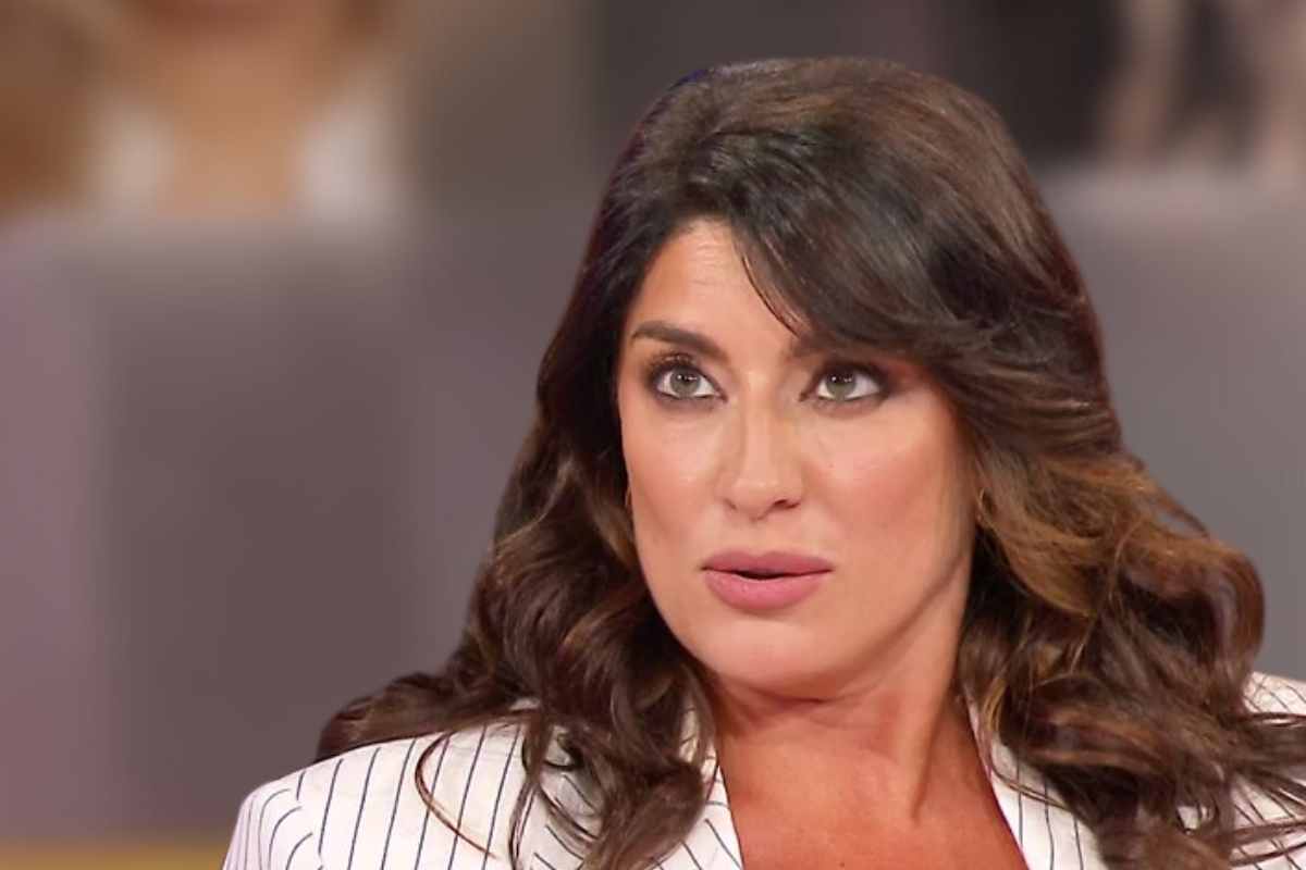 Elisa Isoardi: età, carriera e vita privata della conduttrice di Linea Verde