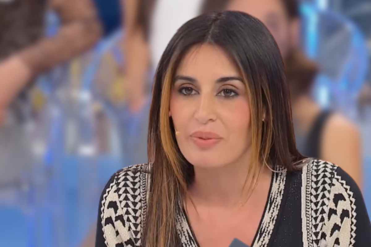 Chi è e cosa fa Luana di Uomini e Donne: tutto sulla dama del trono over