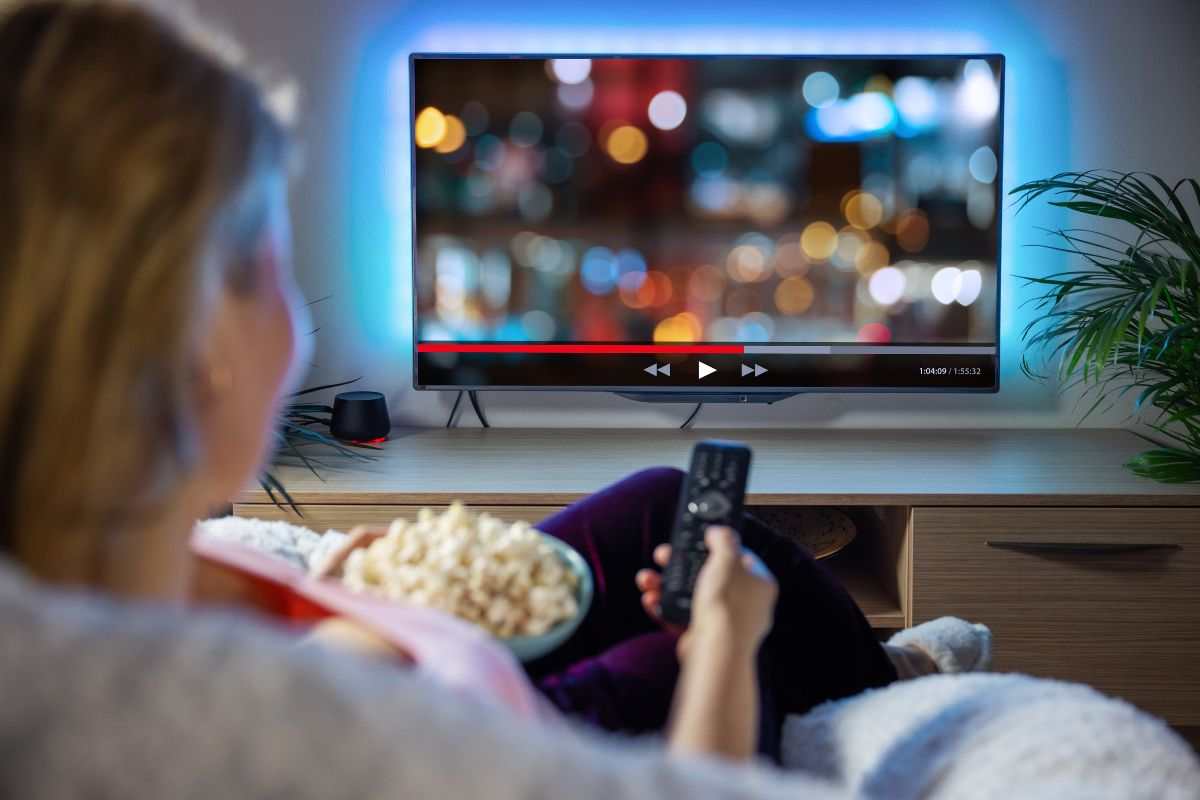 Le 5 serie tv da vedere a maggio: consigli e novità