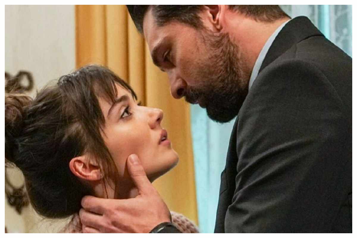 alihan e zeynep scoppia la passione