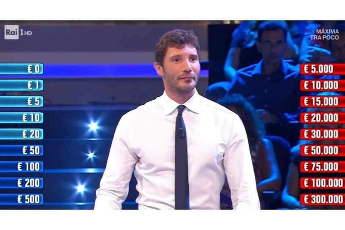 stefano de martino affari tuoi