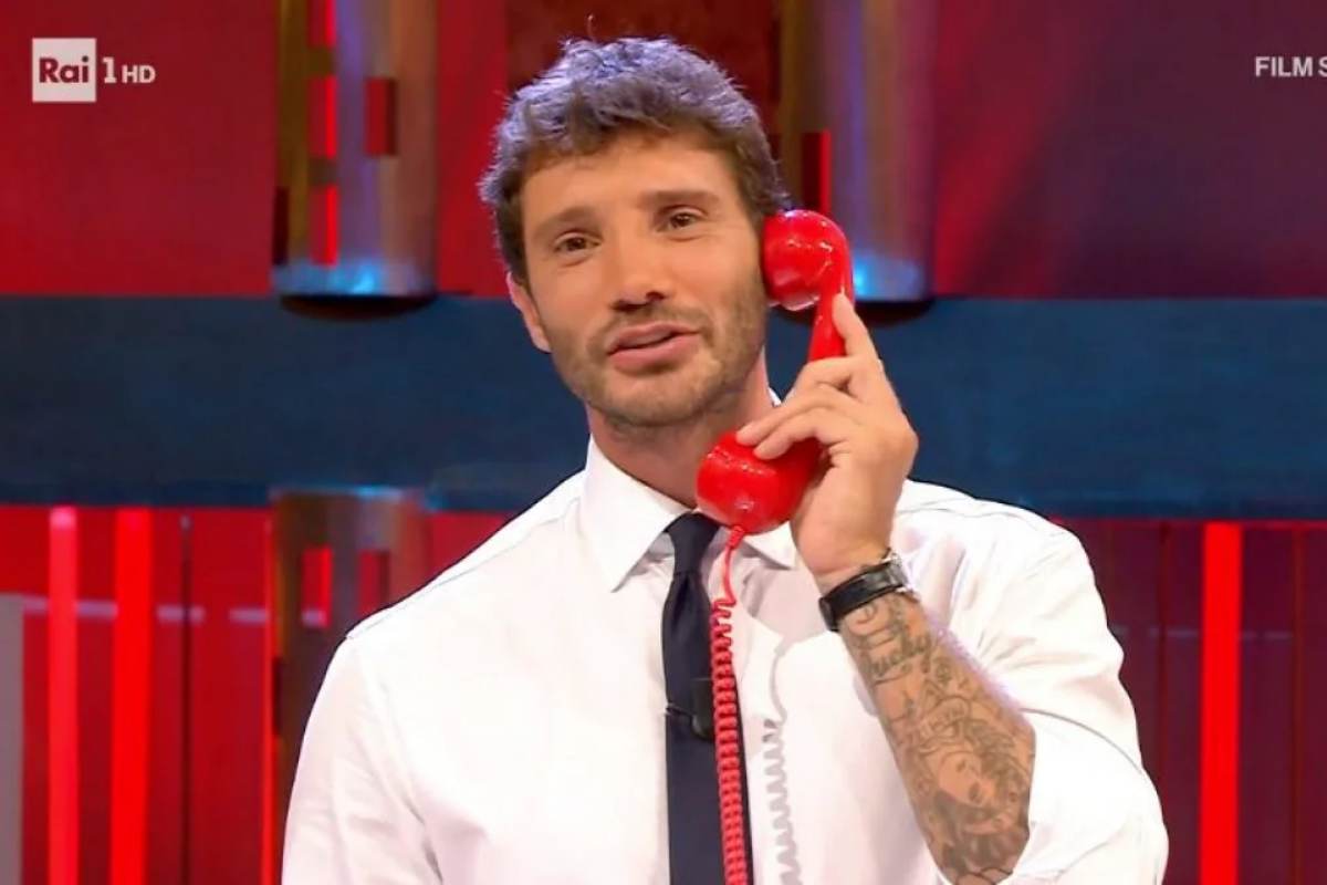 stefano de martino fuori da affari tuoi
