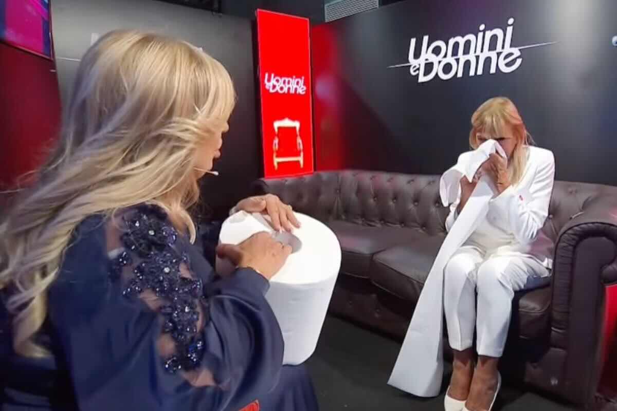 uomini e donne gemma sta male