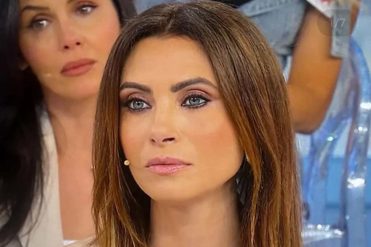 agnese de pasquale lascia lo studio