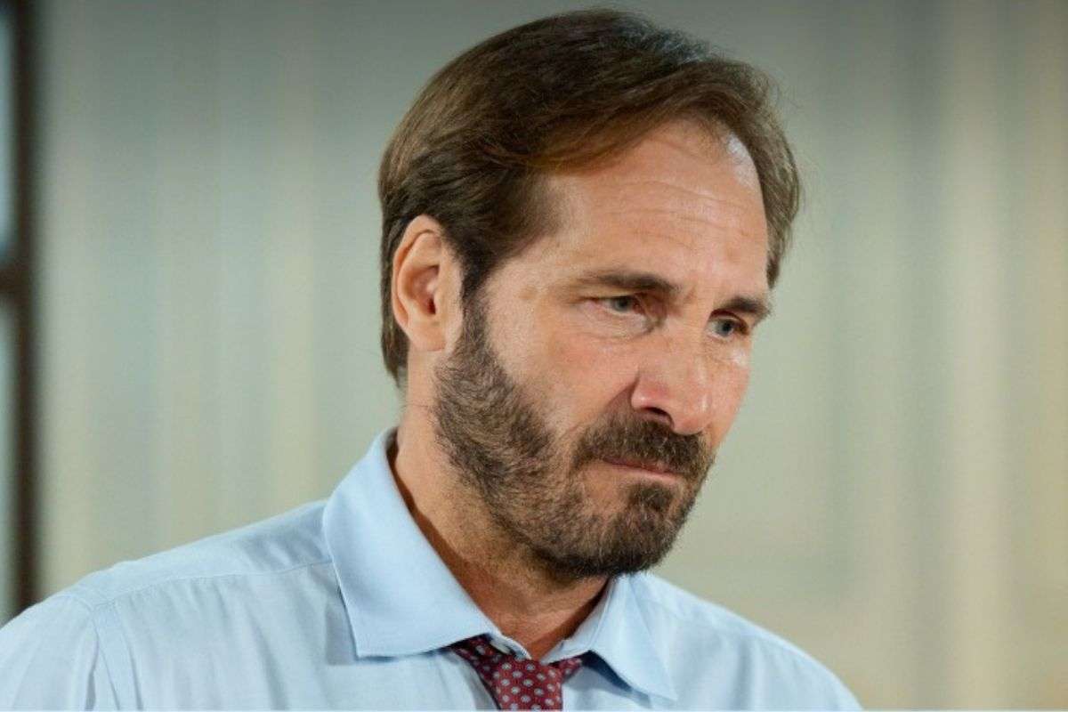 Anticipazioni Un posto al sole misteriosa ragazza porta caos