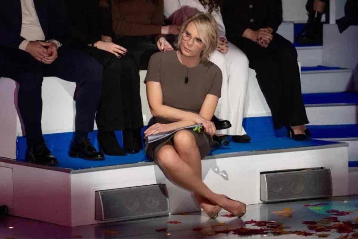 C'è Posta Per Te tallonata da The Voice Kids