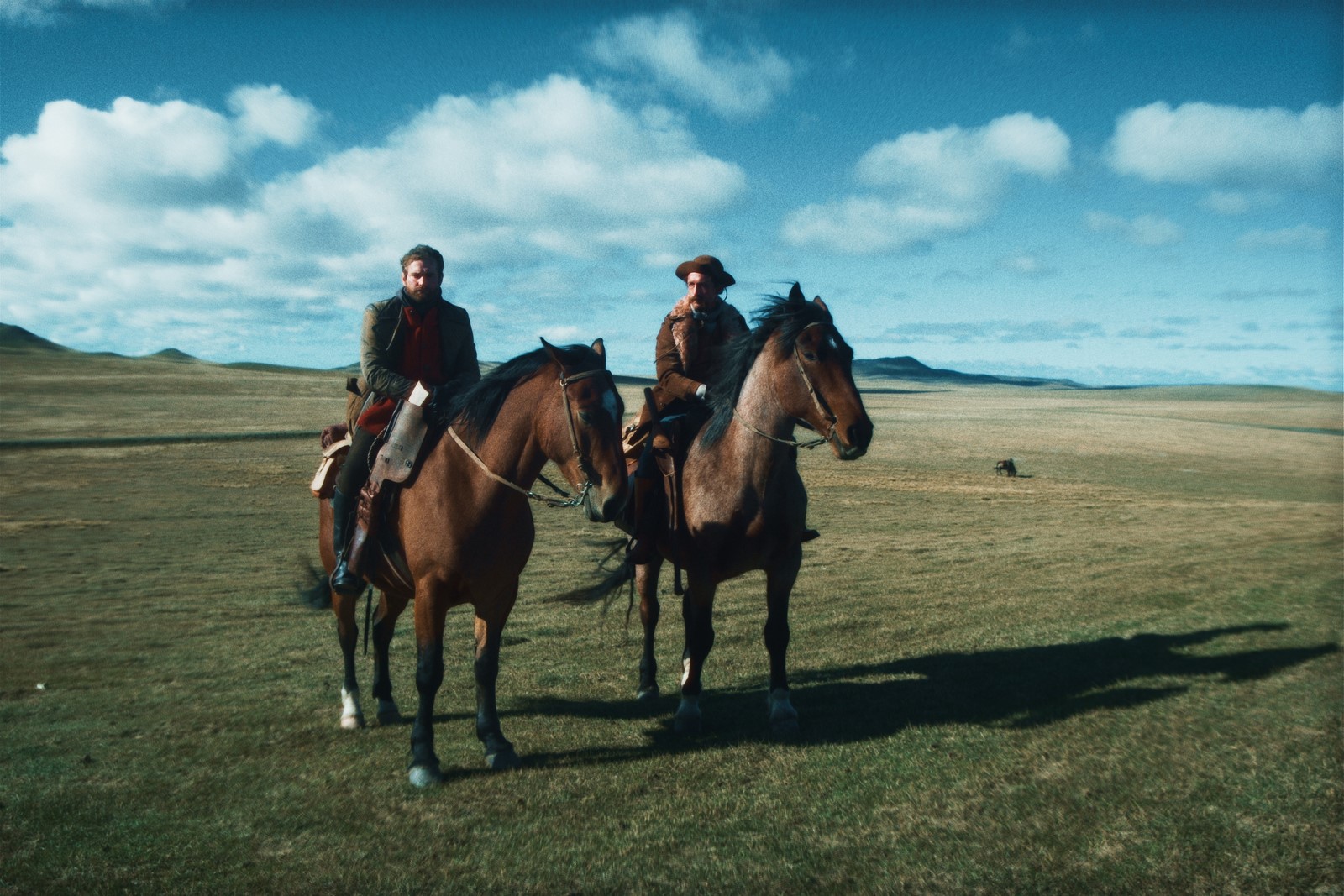 Dal 7 marzo nei cinema con Lucky Red e dal 29 marzo in streaming su MUBI Los Colonos (The Settlers) del regista messicano Felipe Gálvez.