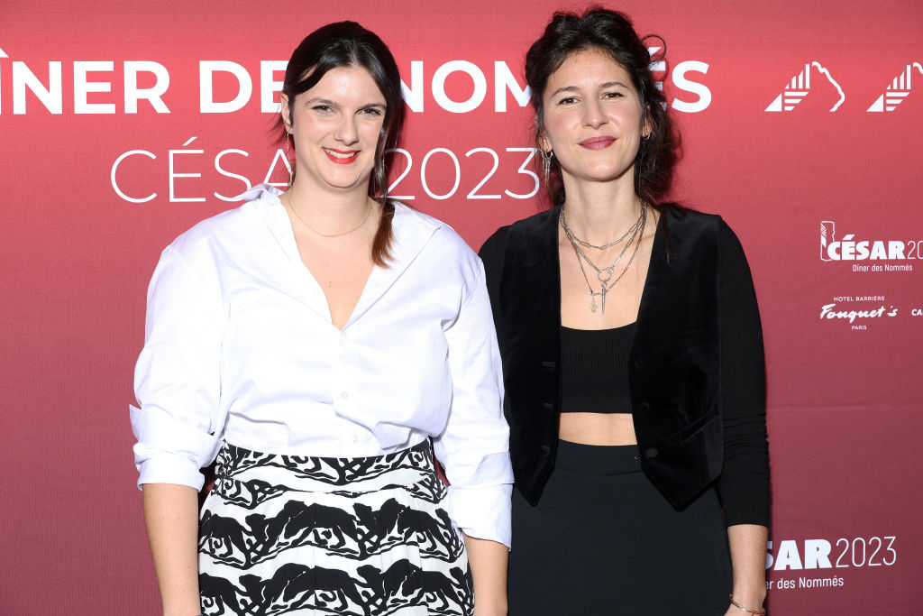 Al cinema con Arthouse di I Wonder Pictures I peggiori di tutti (Les Pires), opera prima delle registe Lise Akoka e Romane Gueret, Miglior Film nella sezione Un certain regard di Cannes 75.