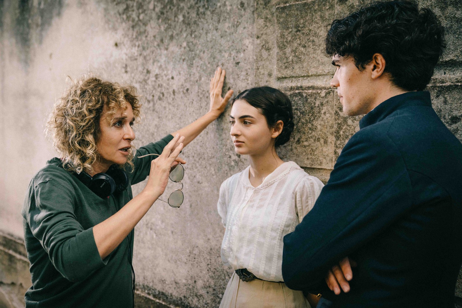 L'arte della gioia: la serie Sky Original di Valeria Golino arriva al cinema con Vision Distribution in due parti e interpretata da Tecla Insolia, Jasmine Trinca e Valeria Bruni Tedeschi