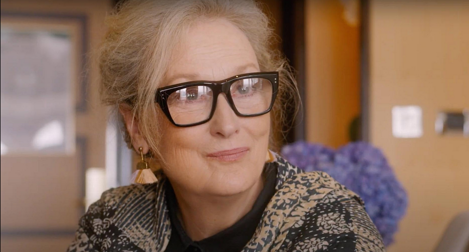 Su Rai 3 Lasciali Parlare (Let Them All Talk), la commedia di Steven Soderbergh con protagoniste Meryl Streep, Candice Bergen e Dianne Wiest.