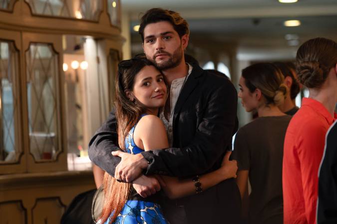 Tutto quello che c'è da sapere su Hotspot - Amore senza rete, la commedia di Giulio Manfredonia con Francesco Arca e Denise Tantucci - Al cinema con Eagle Pictures e Sony Pictures.