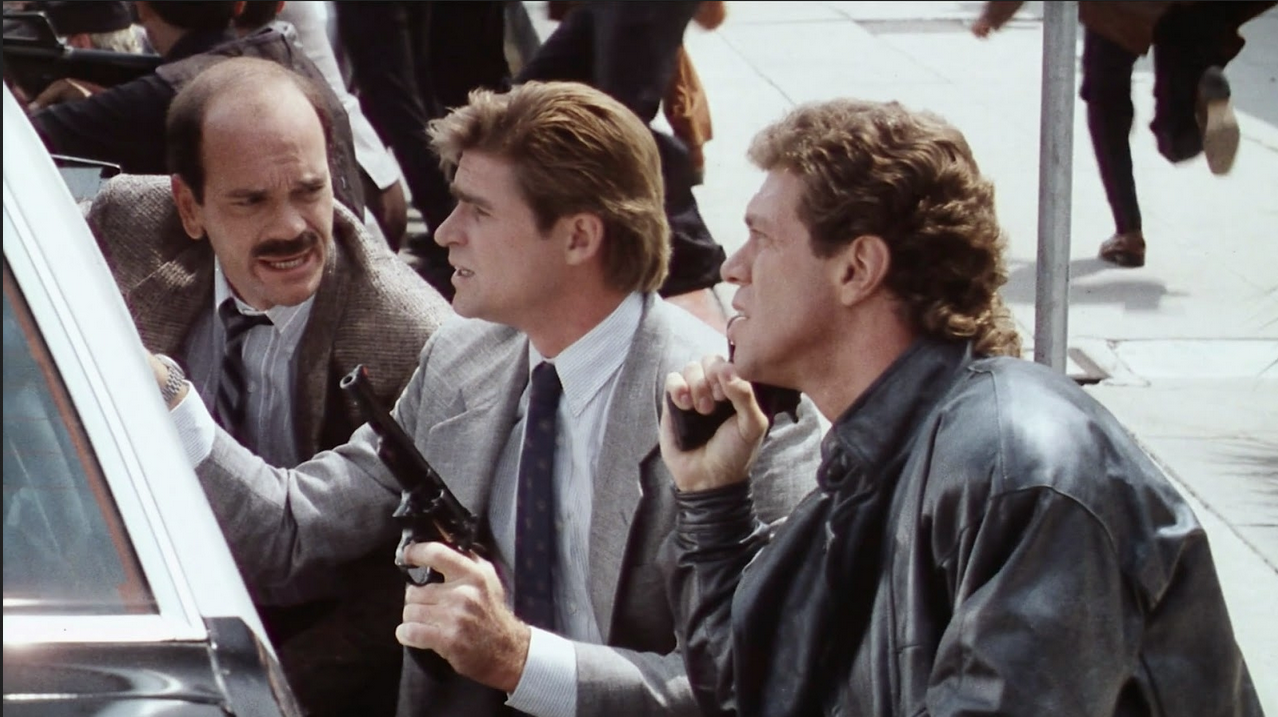 Recensione e tutto quello che c'è da sapere su Sbirri oltre la vita - Dead Heat, la commedia d'azione horror di Mark Goldblatt con Treat Williams, Joe Piscopo e Vincent Price.