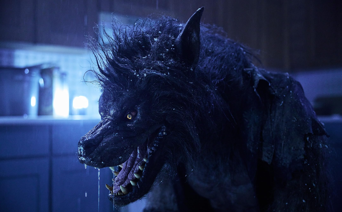 Trailer, poster e tutto quello che c'è da sapere su "Werewolves", l'action horror di Steven C. Miller con Frank Grillo, Katrina Law, James Michael Cummings e Lou Diamond Phillips.