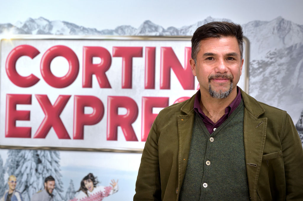 Recensione e tutto quello che c'è da sapere su "Cortina Express", la commedia natalizia di Eros Puglielli con Christian De Sica, Lillo Petrolo e Isabella Ferrari - Al cinema con Be Water Film e Medusa Film
