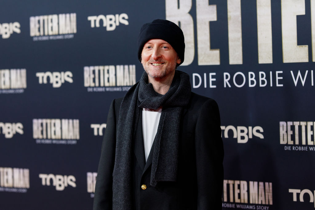 Il regista Michael Gracey (The Greatest Showman, The Better Man) in trattative con Disney Studios per dirigere il remake live-action di Rapunzel aka Tangled.