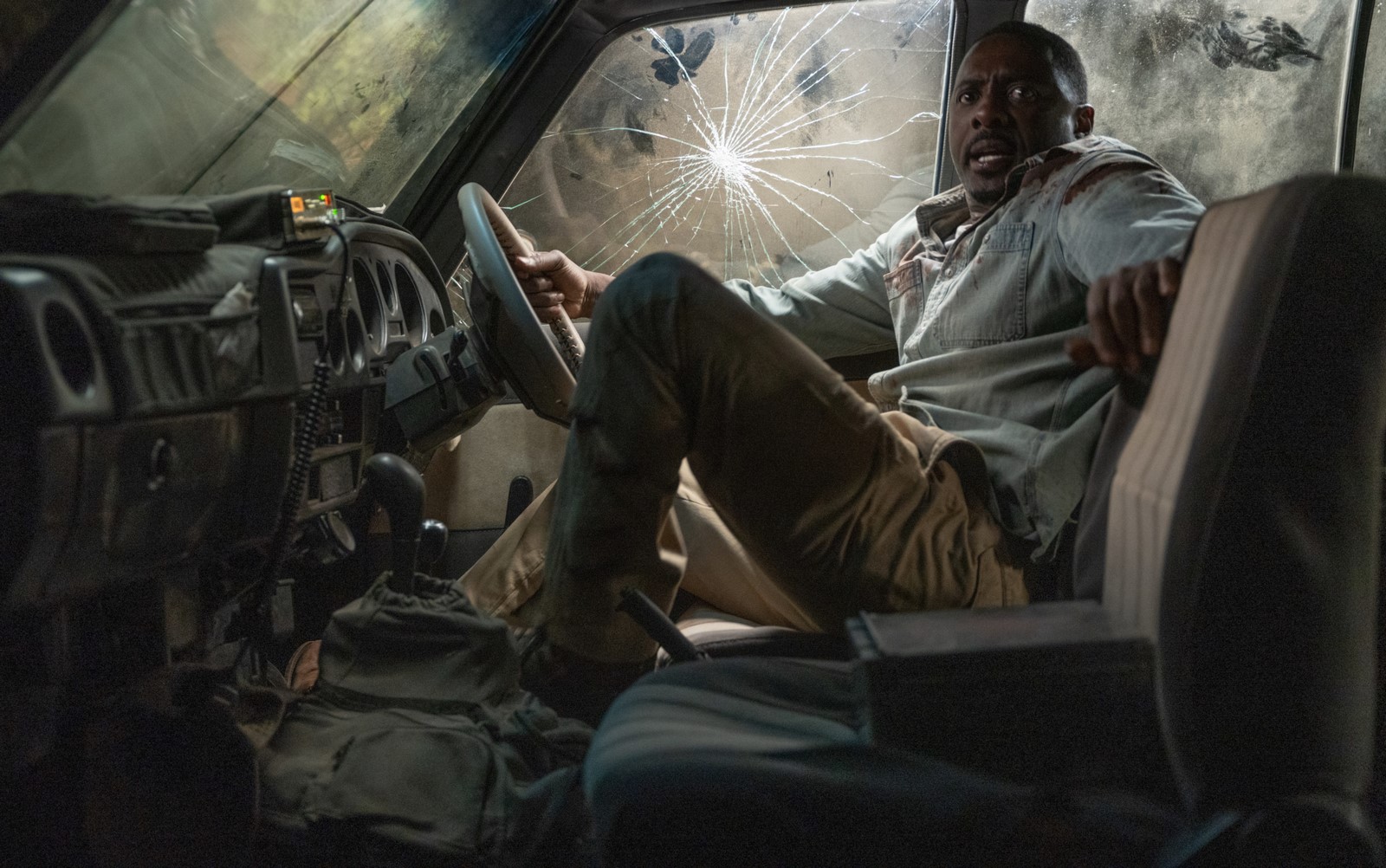 Tutto quello che c'è da sapere su Beast in onda su rete 4, il survival-thriller con leoni feroci di Baltasar Kormákur (Contraband) con Idris Elba, Iyana Halley, Leah Sava Jeffries e Sharlto Copley.