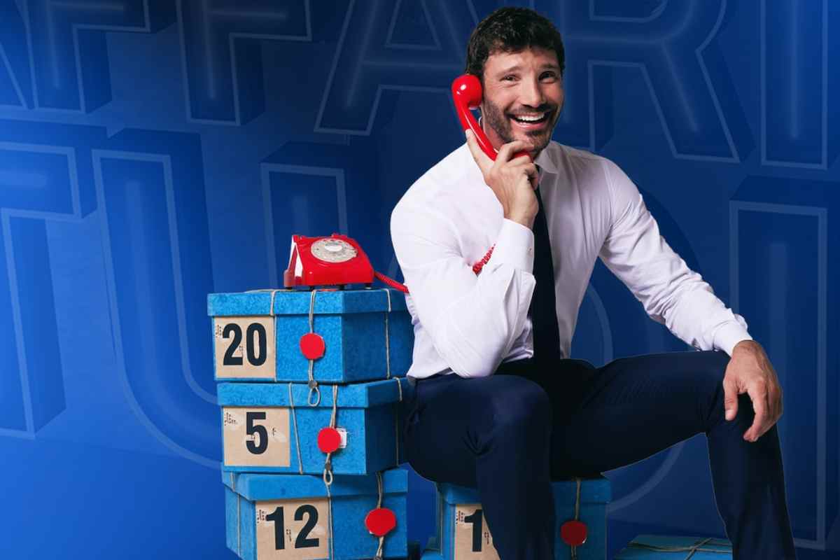 abbigliamento de martino affari tuoi