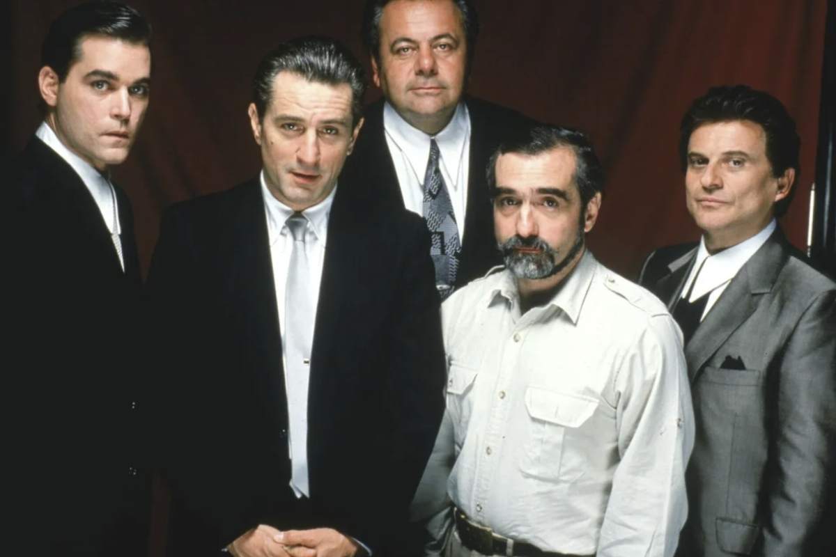 Tra i momenti più iconici del film emerge la celebre scena in cui Henry Hill insulta Tommy DeVito definendolo “buffo”.