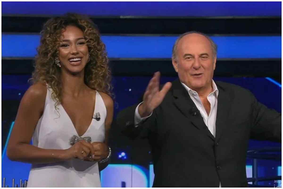 scotti e samira siparietto in tv