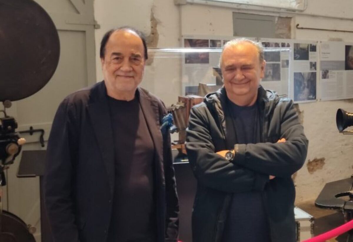 Il regista Roberto Lippolis (a destra), autore della sceneggiatura e della regia di Melodies in the Forest, il film con Kevin Spacey che verrà presentato al Marché du Film di Cannes da Blue Eyes Film and Distribution