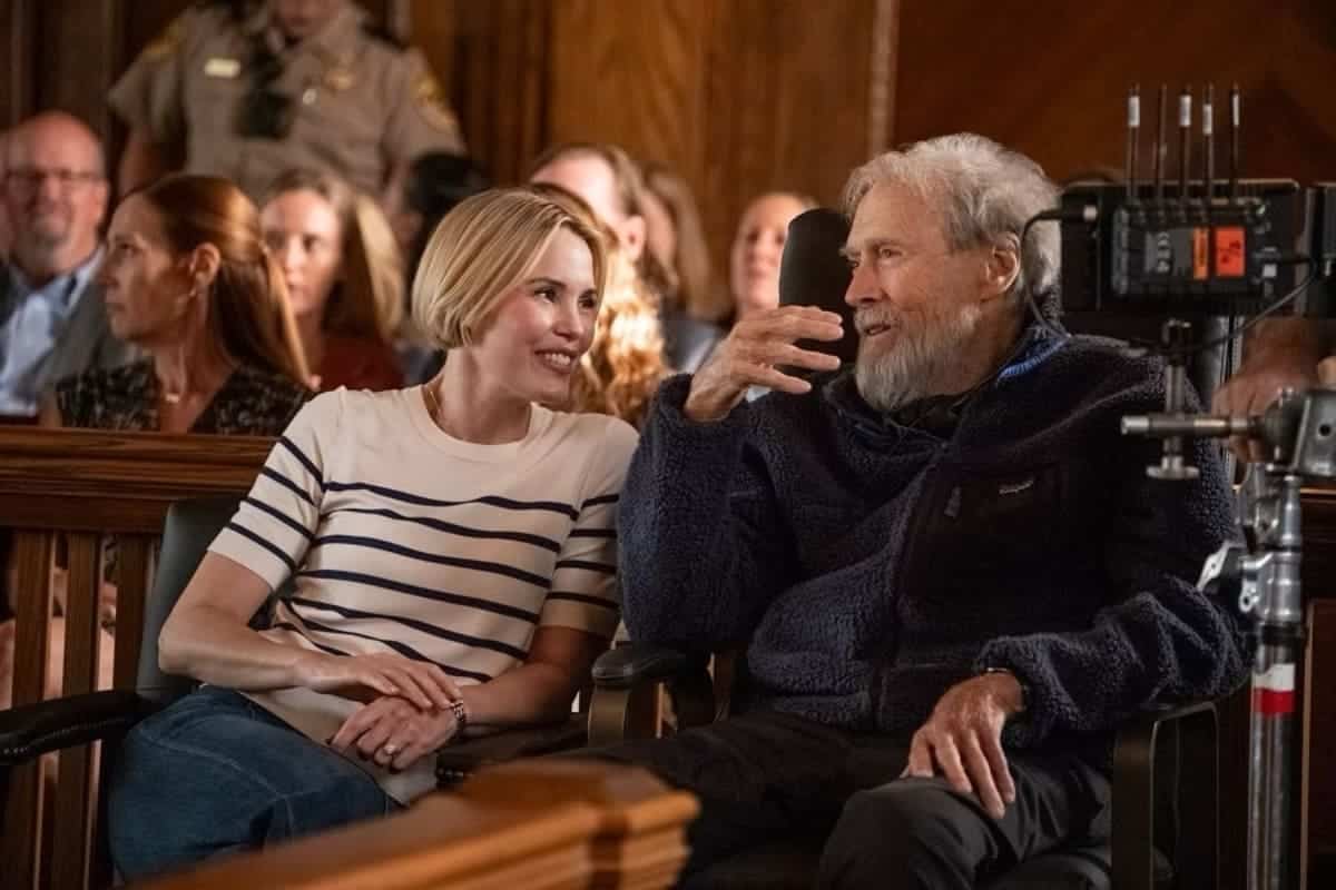 Clint Eastwood sul set di Giurato Numero 2, il suo ultimo film da regista del 2024
