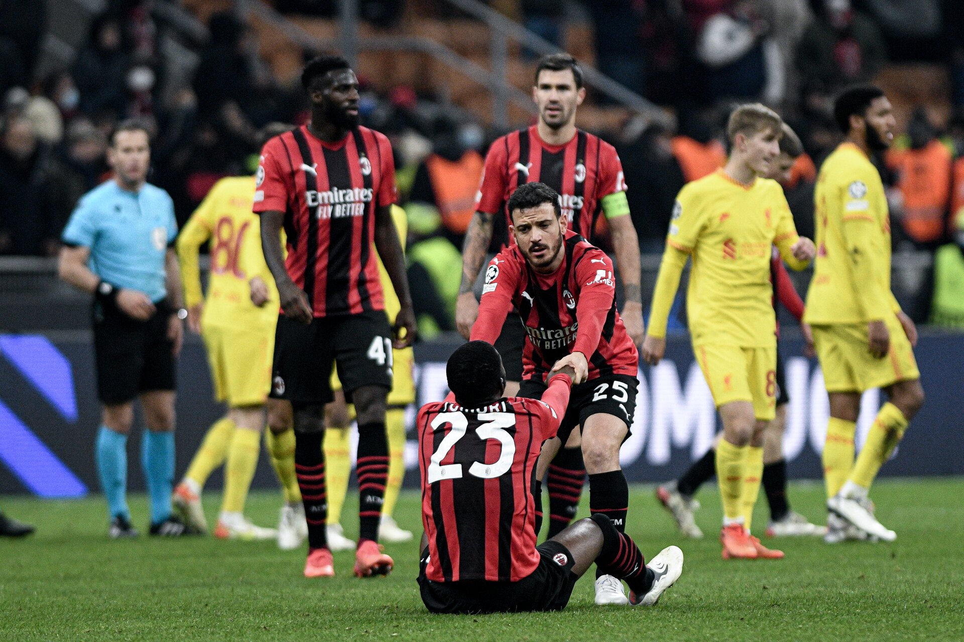 Milan, dalla delusione europea all'occasione scudetto