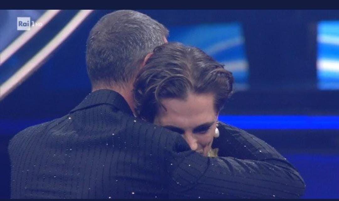Sanremo 2022 Maneskin Damiano Amadeus 