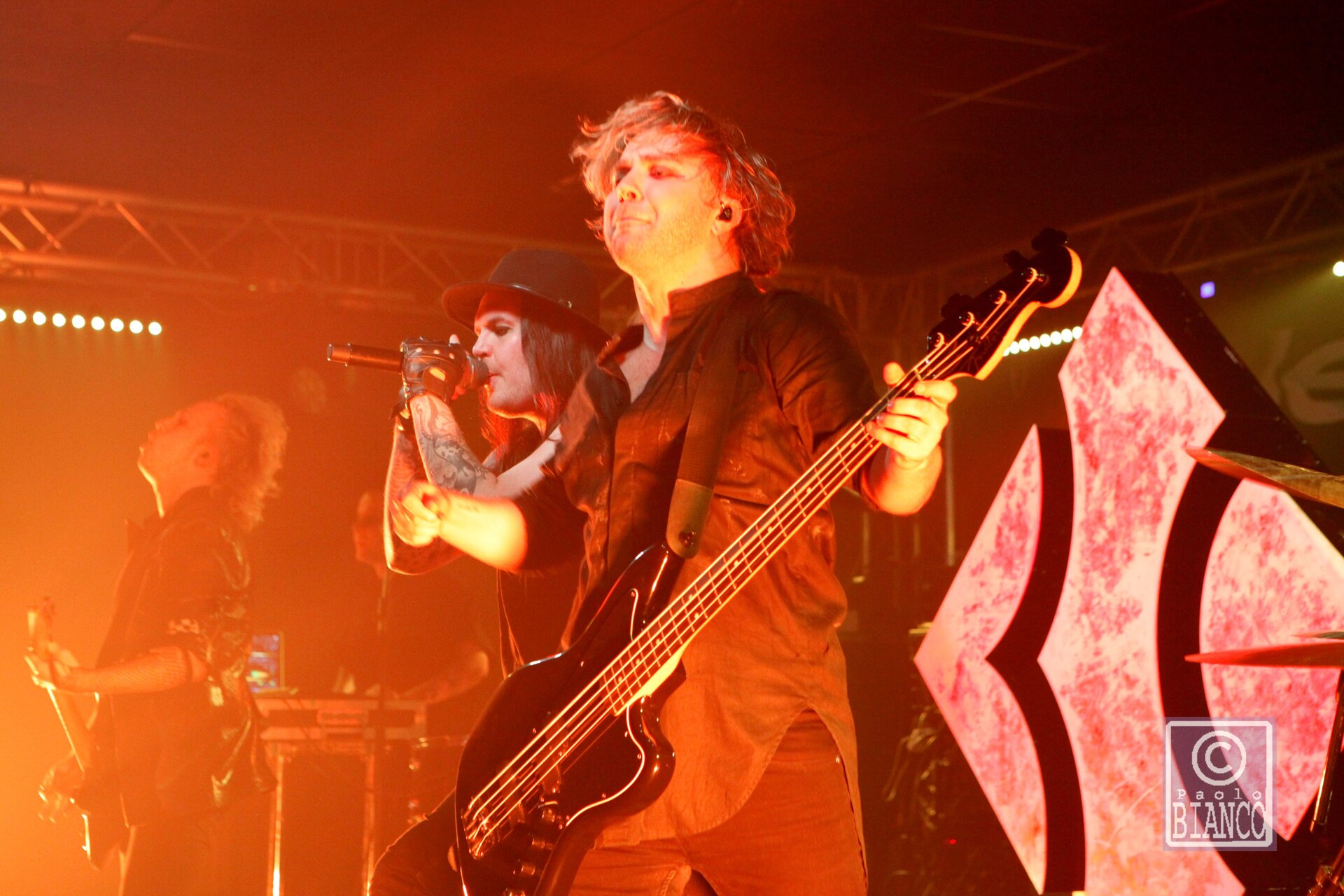Blind Channel live 2022