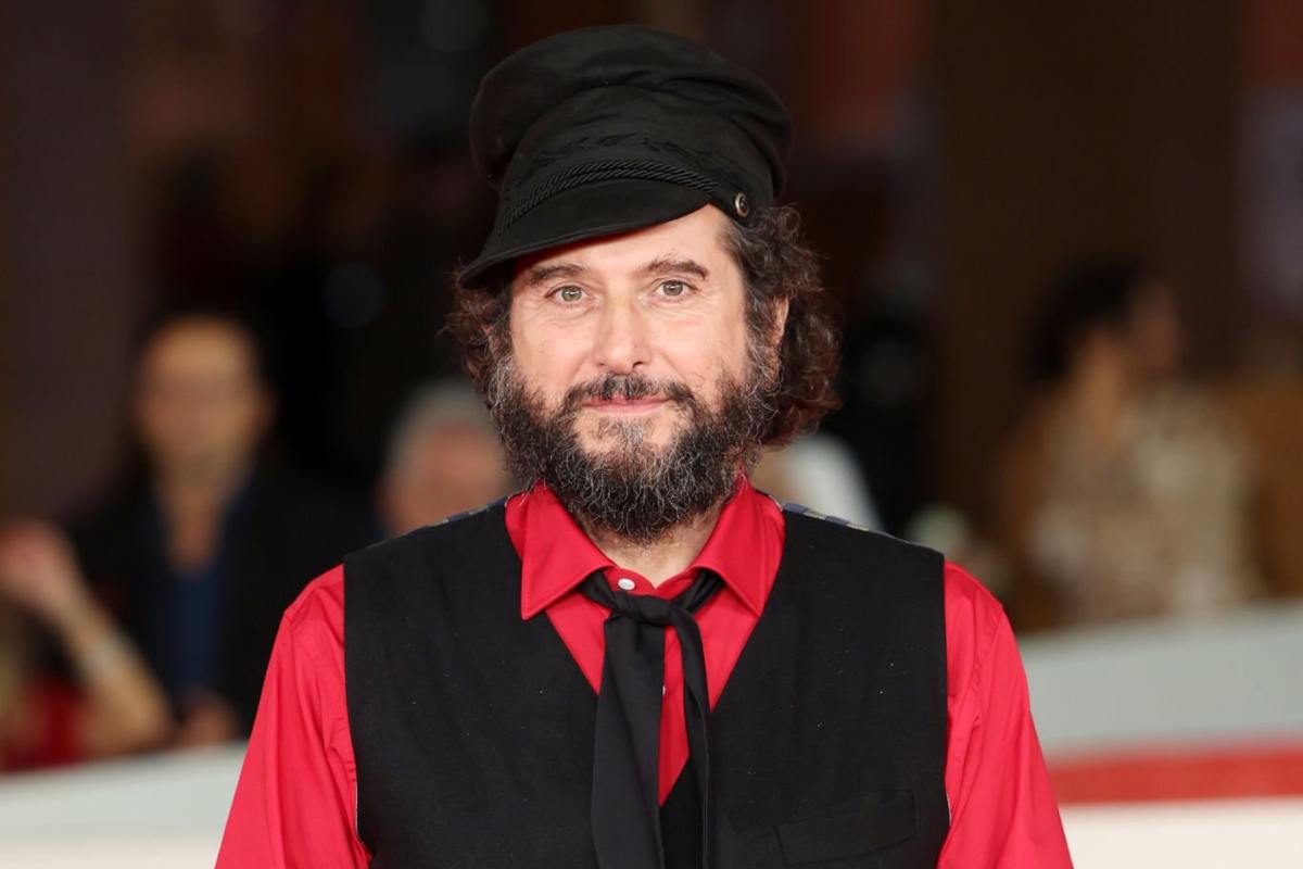 Vinicio Capossela: tutto sull’artista, la vita privata e le canzoni