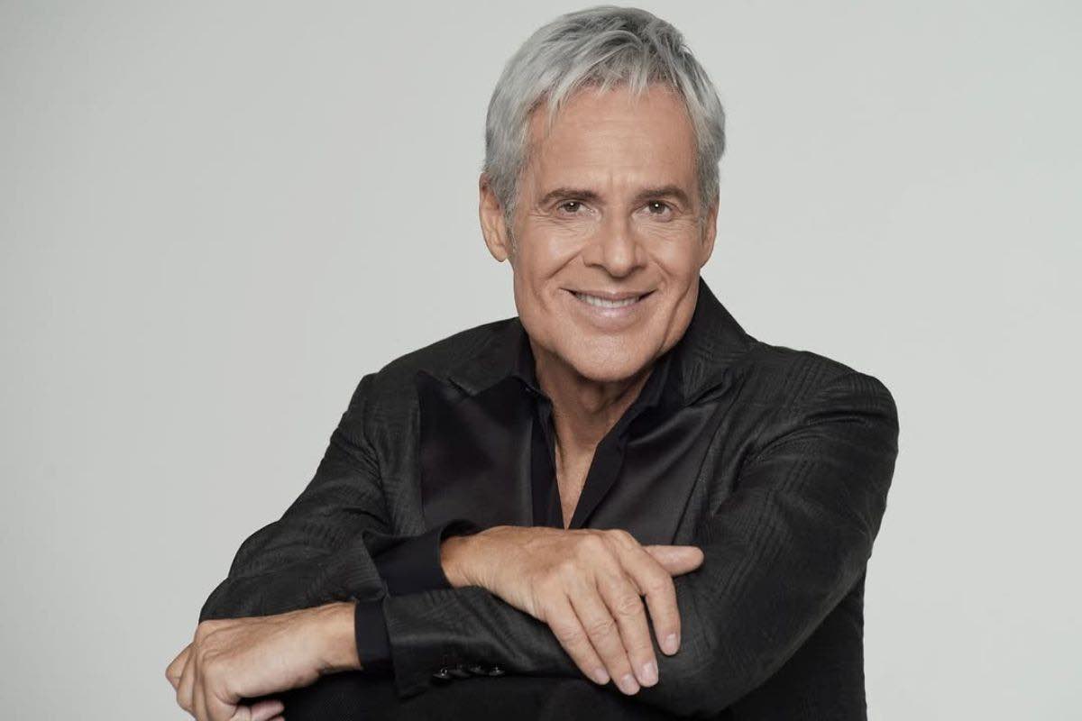 Claudio Baglioni celebra 40 anni di “La vita è adesso” con una nuova edizione speciale