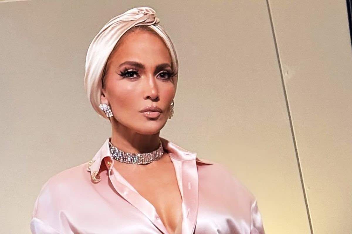 jennifer lopez tappa in italia