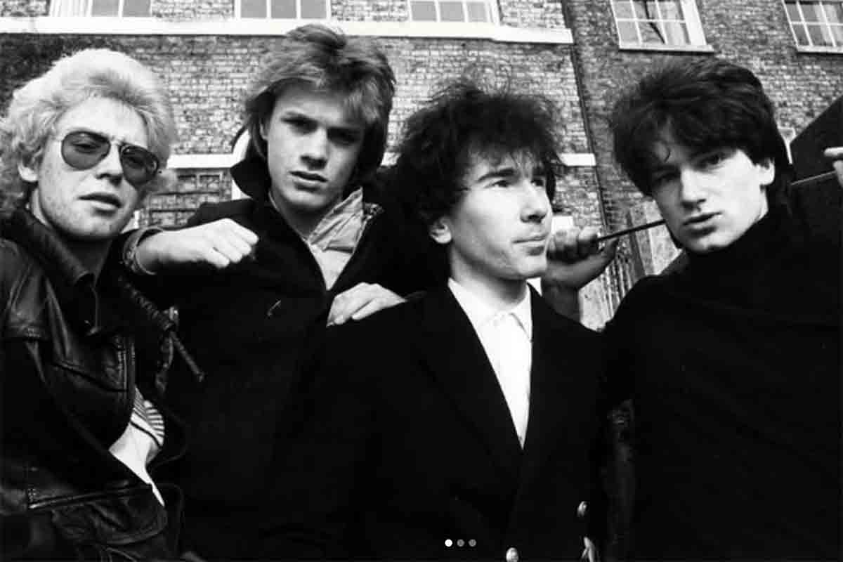 U2
