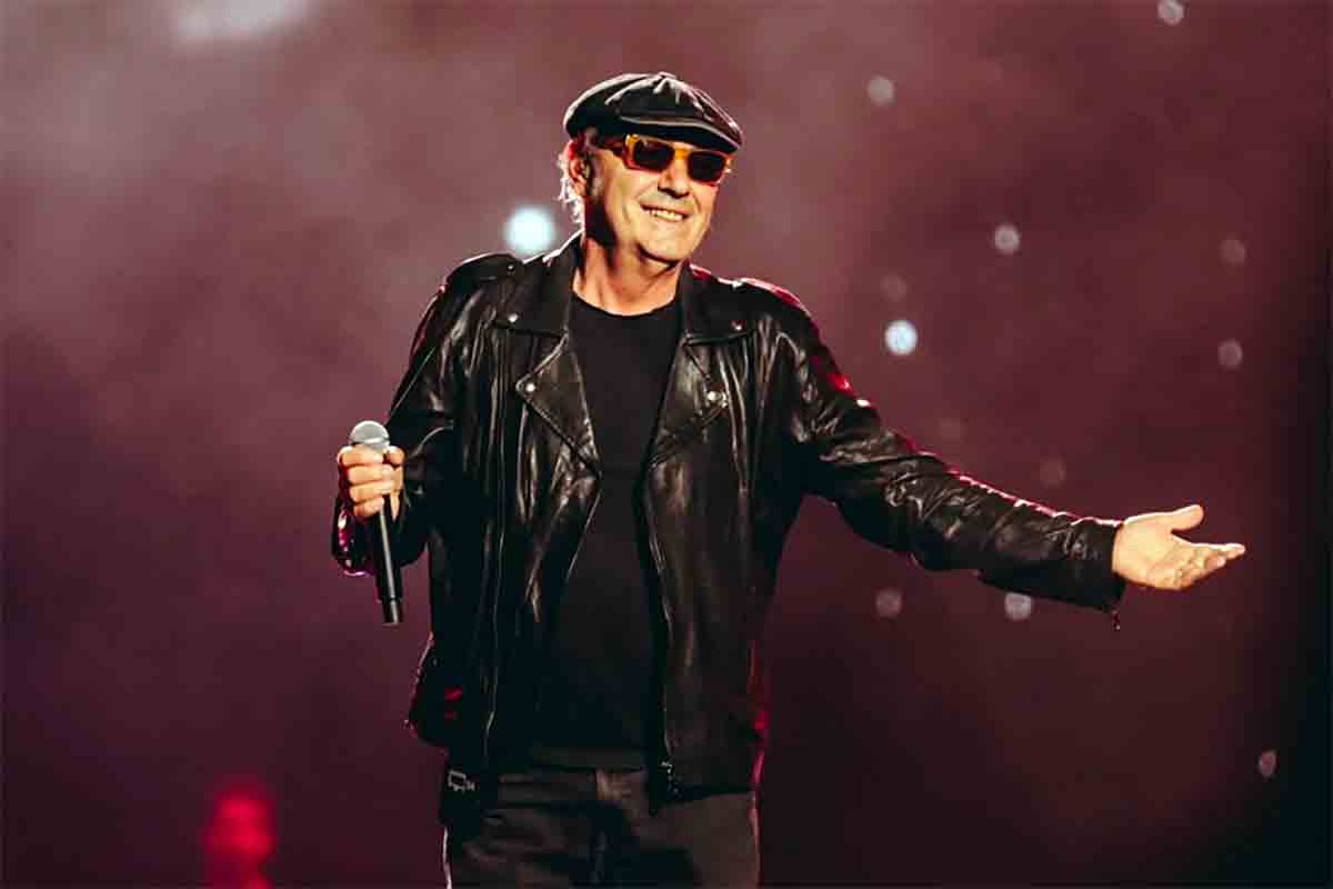 Luca Carboni